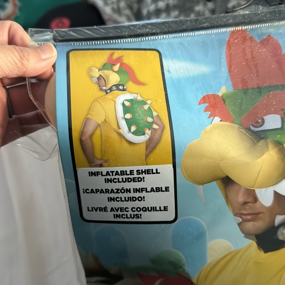Bowser Mask and inflatable shell- adult sized - Picture 2 of 3